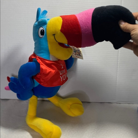 Kellogg’s Team Tony Fruit Loops Plush 🪶 Item still has tag rare red love top - Picture 1 of 10